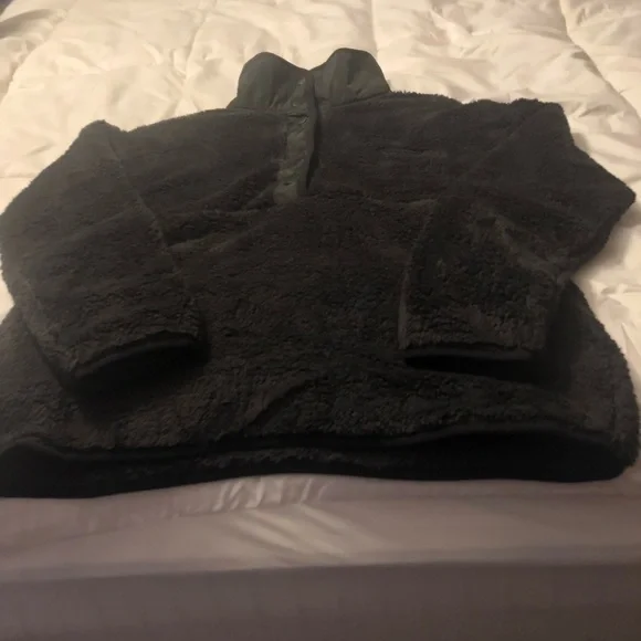 NWT Spyder Black Snap Button Pullover Jacket Quarter Snap Neckline Stand Collar - Picture 5 of 8